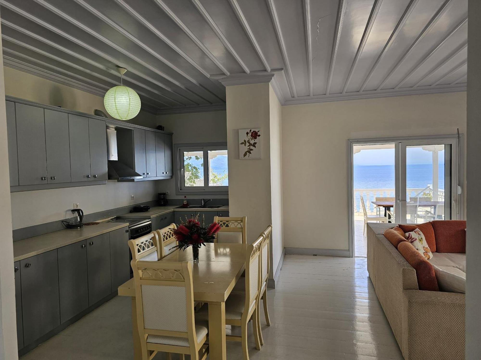 Eri Apartments Sarandë Buitenkant foto