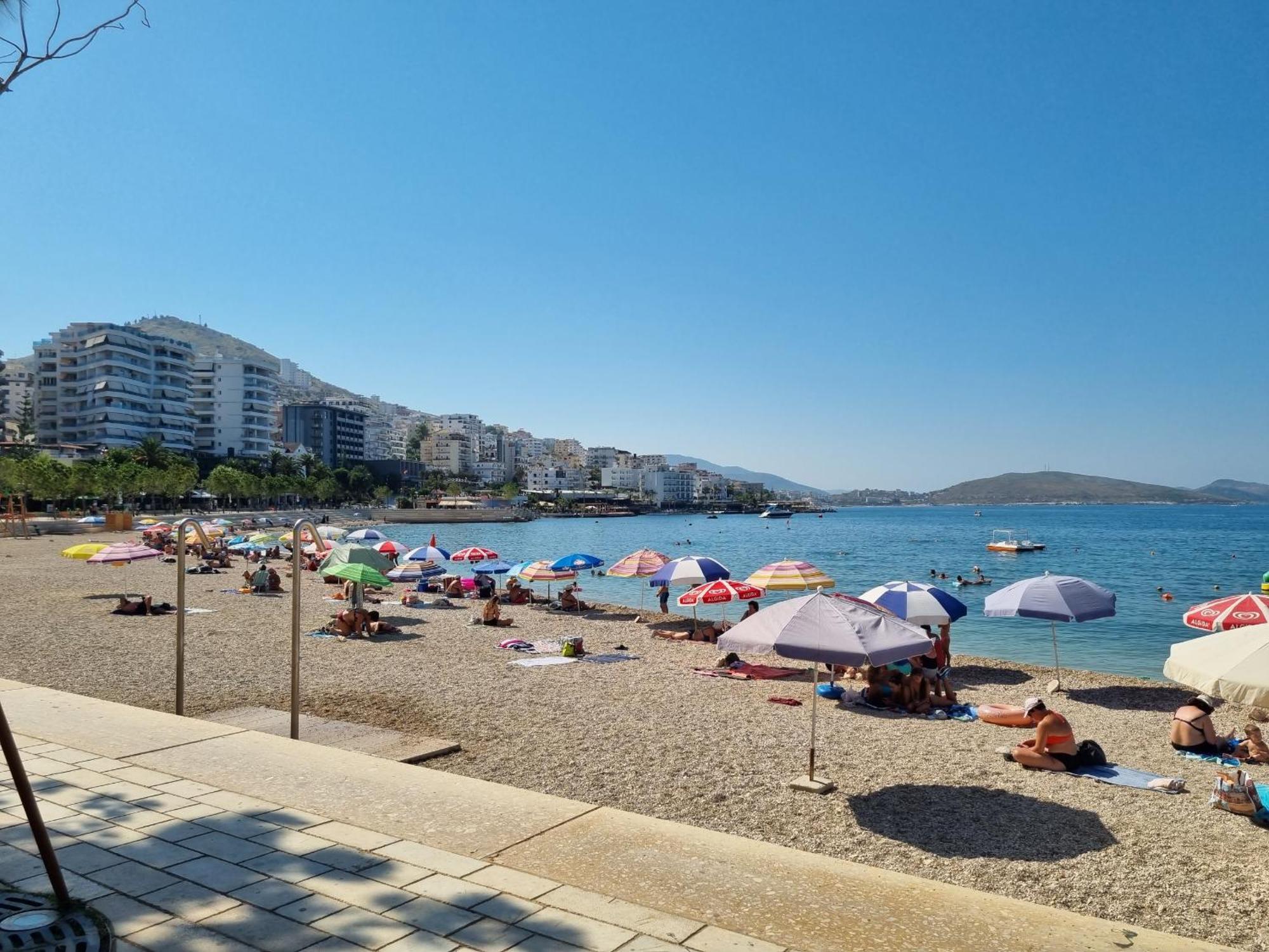 Happy Stay Eri Sarandë Buitenkant foto
