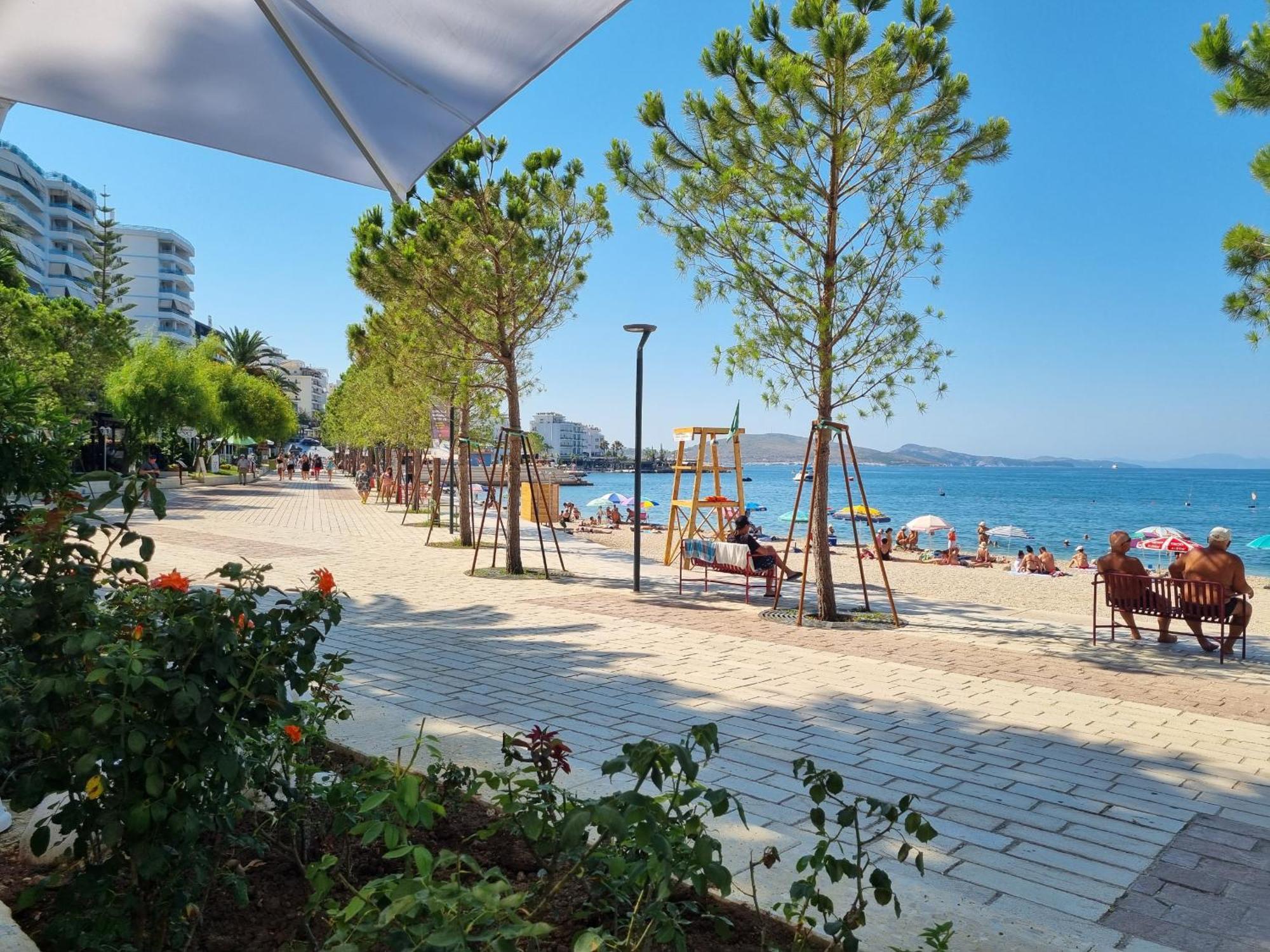 Happy Stay Eri Sarandë Buitenkant foto