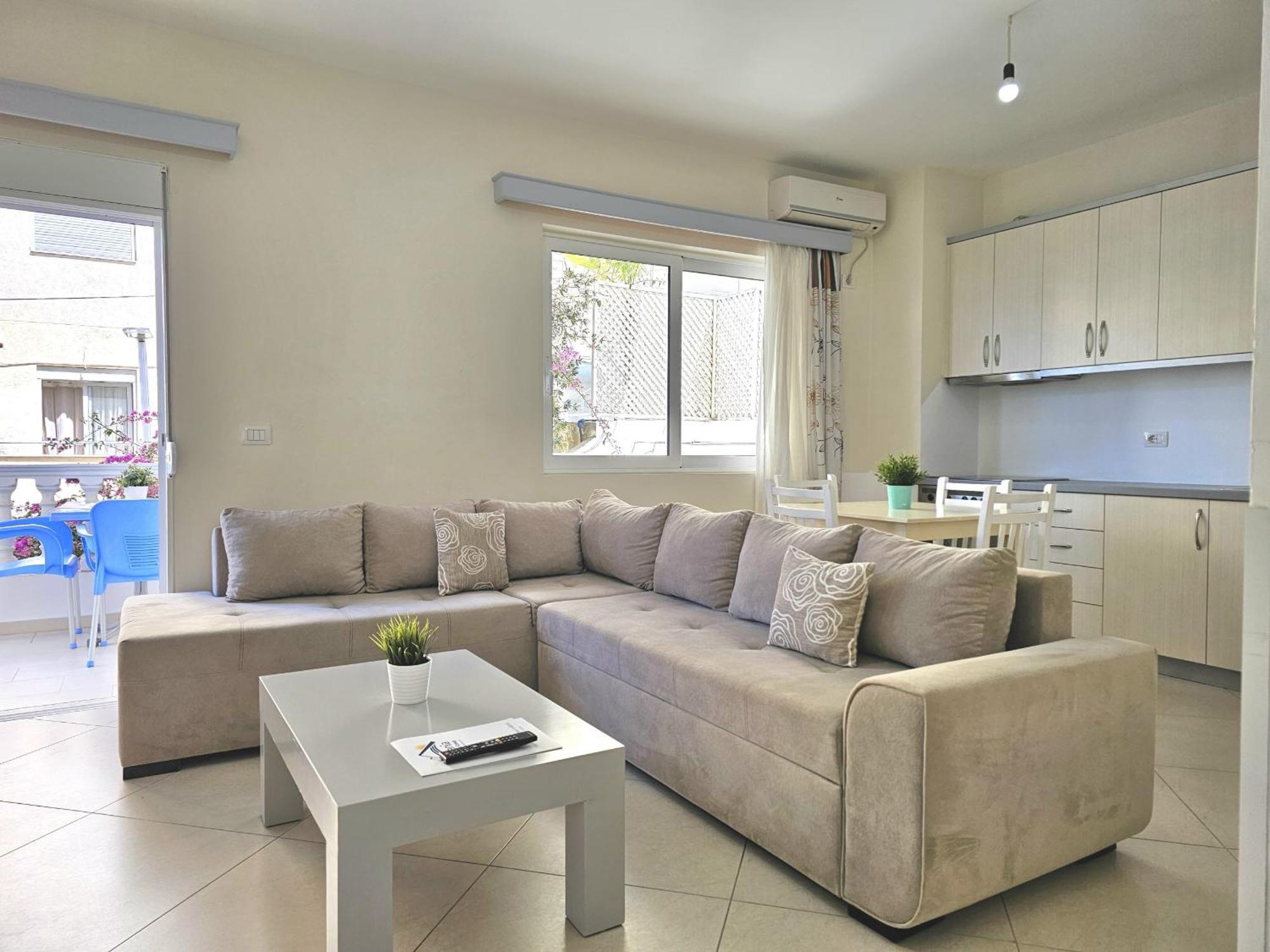 Happy Stay Eri Sarandë Buitenkant foto