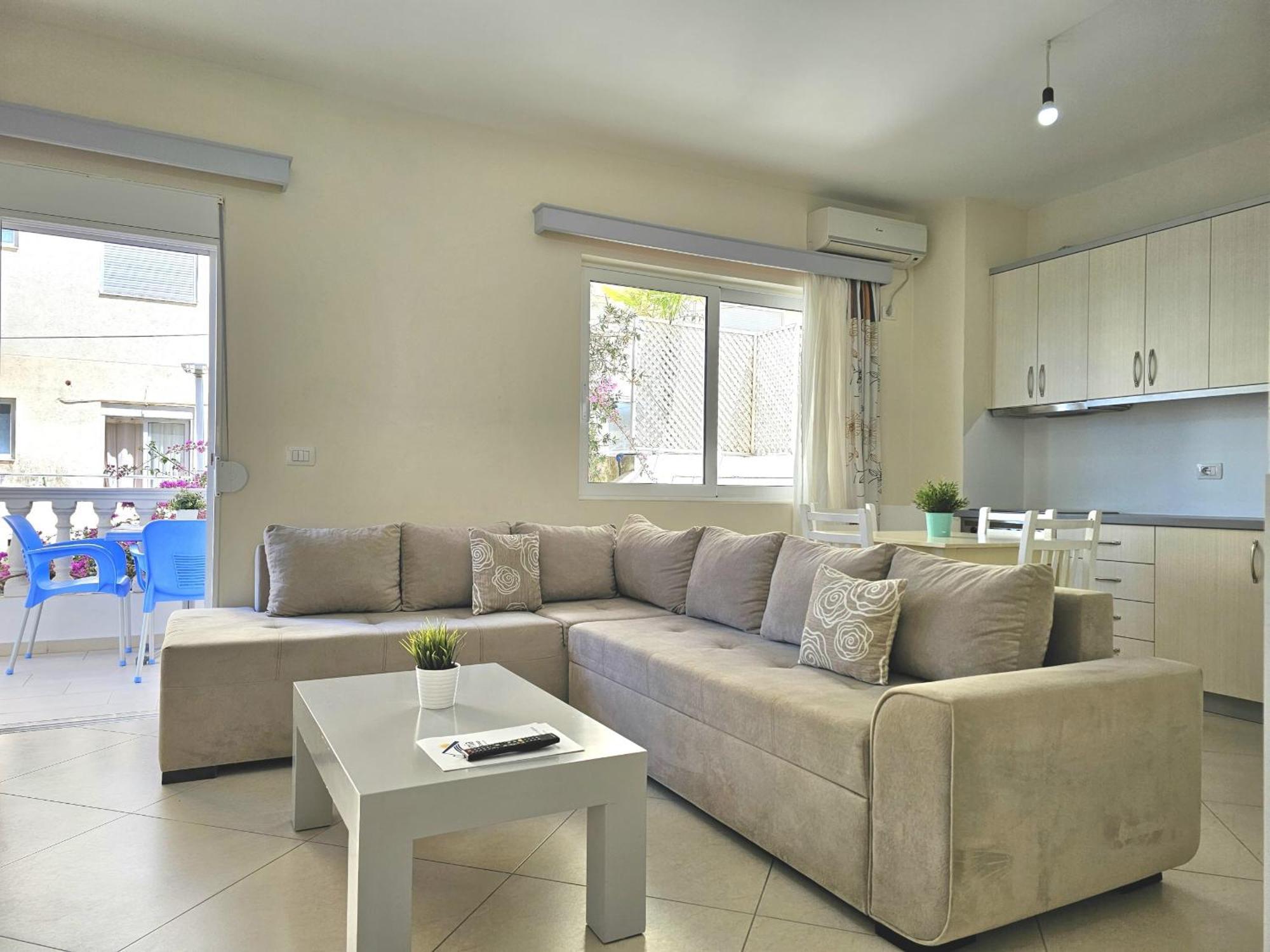 Happy Stay Eri Sarandë Buitenkant foto