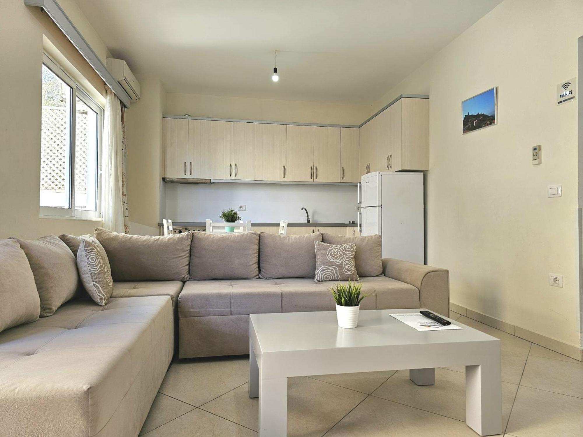 Happy Stay Eri Sarandë Buitenkant foto